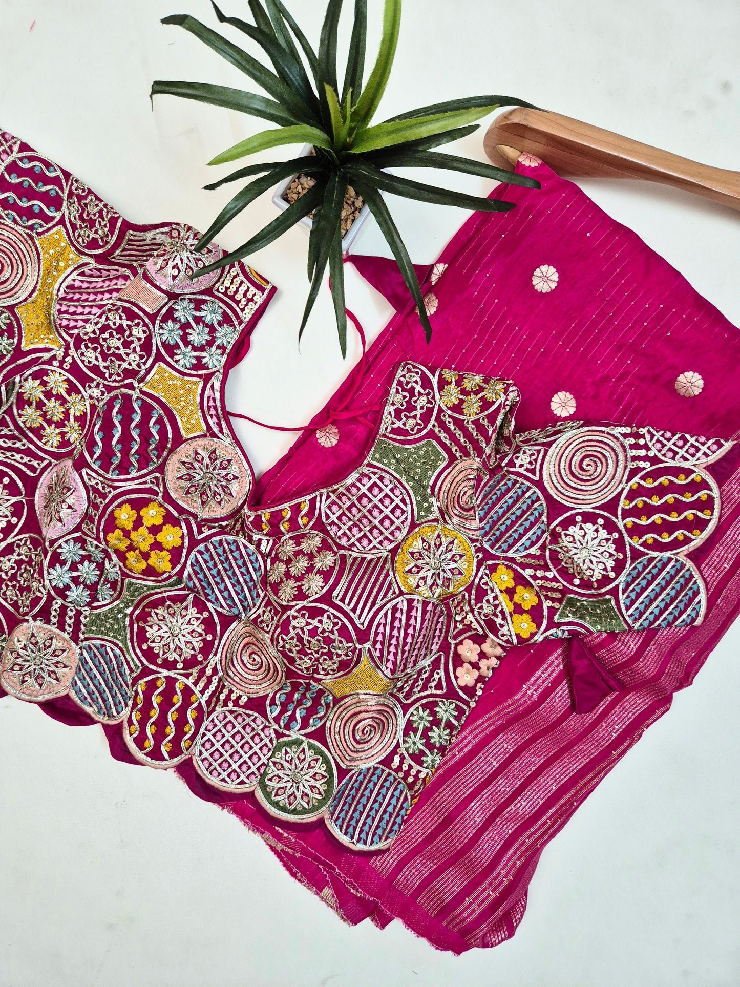 Viscose Crepe Saree with Stitched Blouse