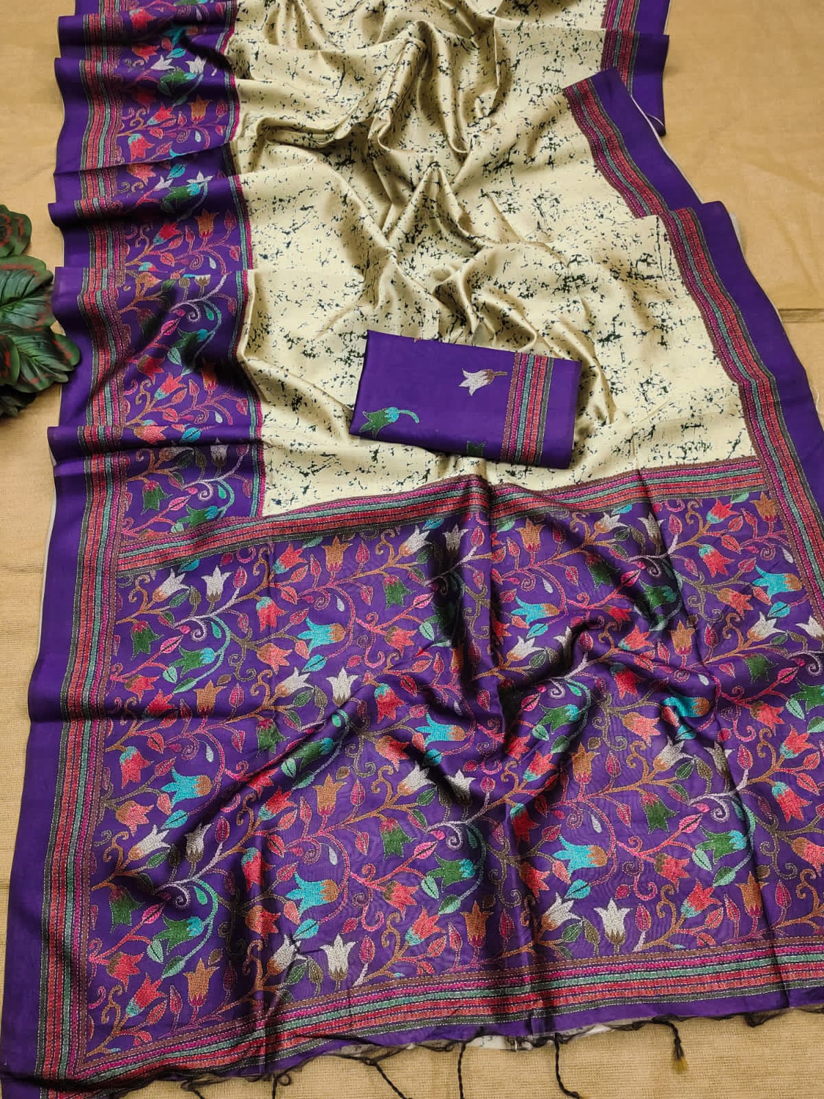 Soft Tussar Silk Saree with Jal Flower Print