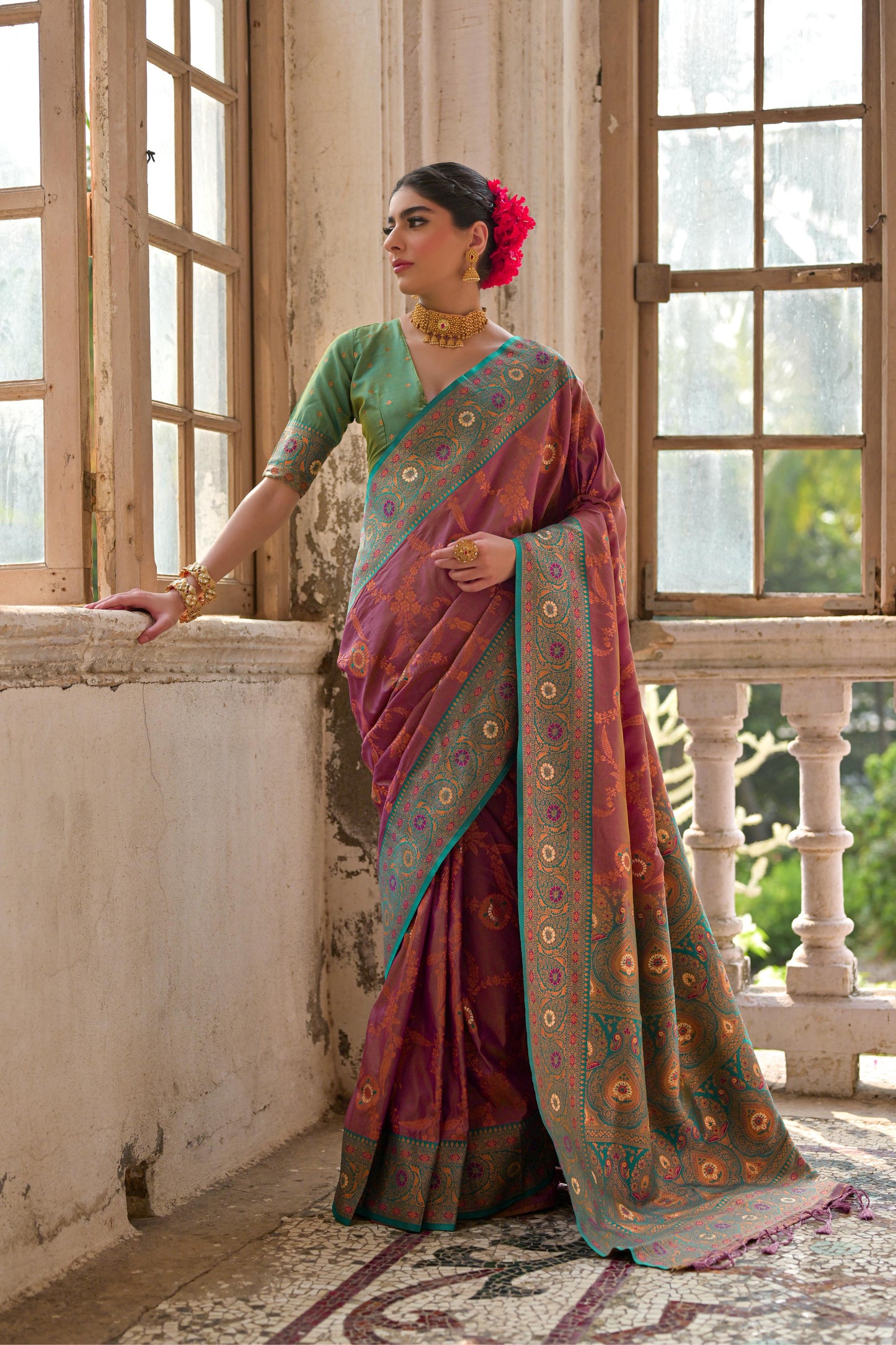Floral Woven Zari Banarasi Soft Silk Saree