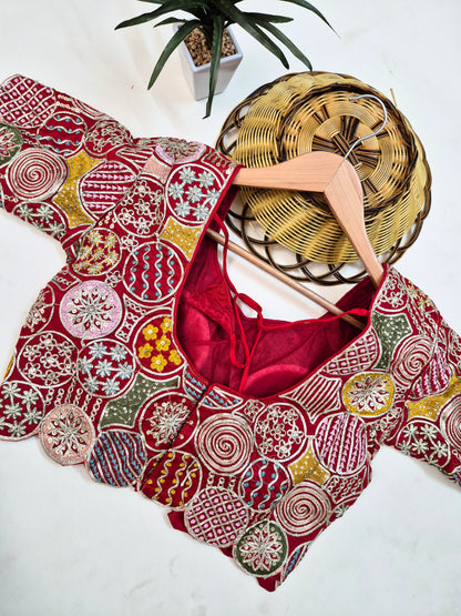 Viscose Crepe Saree with Stitched Blouse