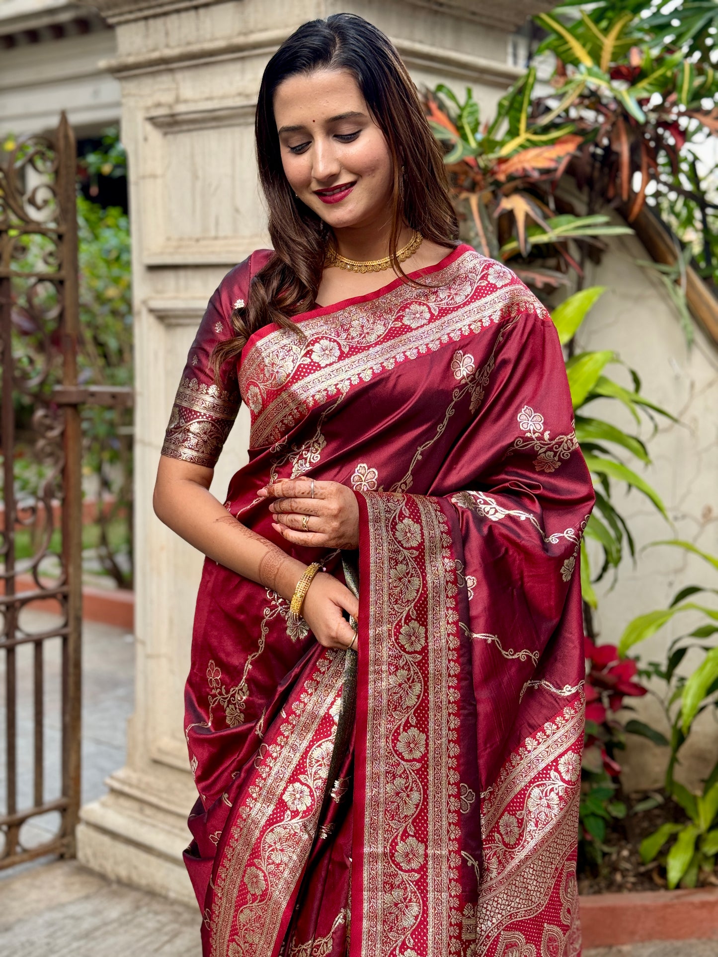 Banarasi Mashru Silk Jaal Weaving Saree