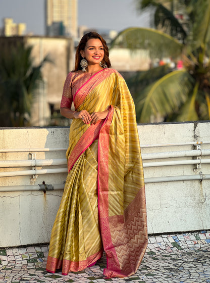 Banarasi Silk Lehariya Weaving Saree