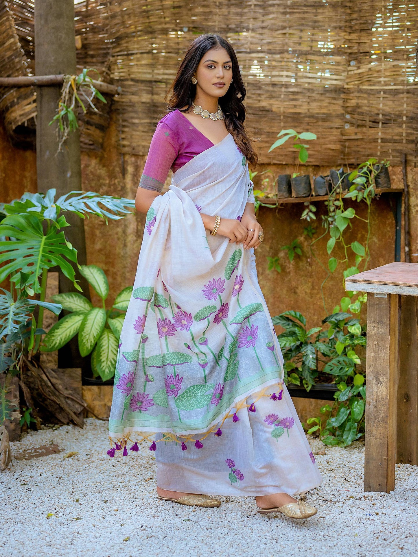 Pichwai-Khaadi Cotton Silk Weaving Saree