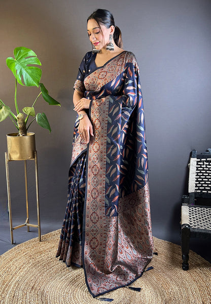 Banarasi Silk Paan Weaving Saree