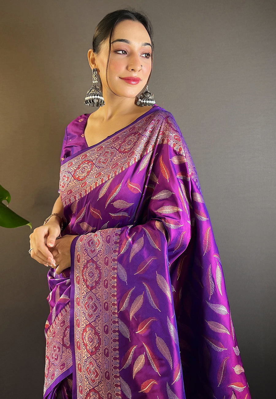 Banarasi Silk Paan Weaving Saree