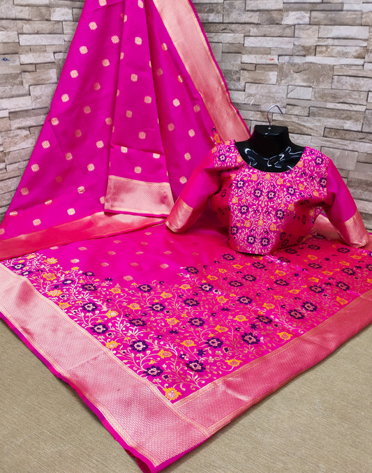 Banarasi Katan Silk Saree with Flower Weaving Pallu with Un-Stitch Weaving Blouse