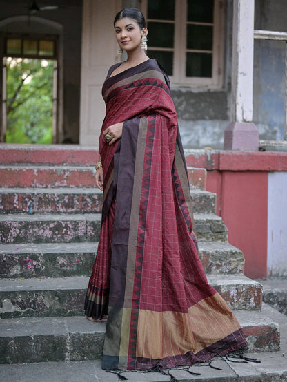 Soft Raw Silk saree with Contrast Temple Woven Border and all over Checks Weaves with Zari Pallu and Tassels