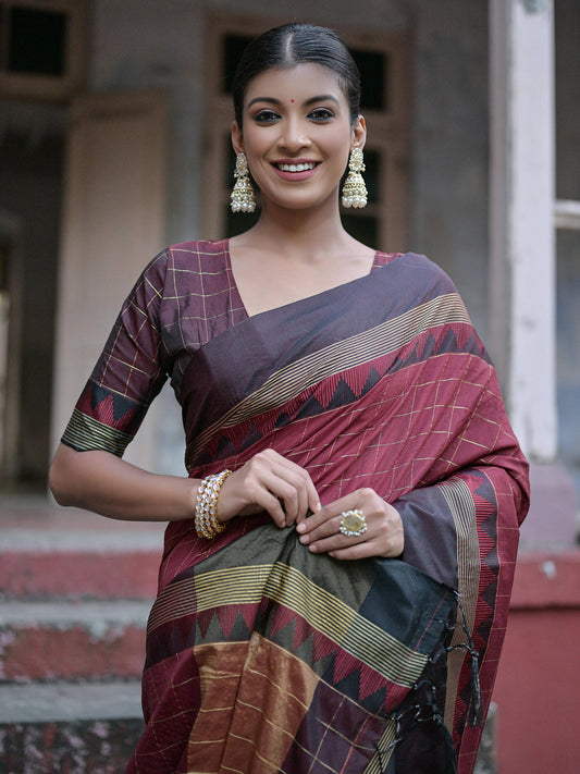 Soft Raw Silk saree with Contrast Temple Woven Border and all over Checks Weaves with Zari Pallu and Tassels